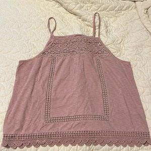 American Eagle pink tank top.